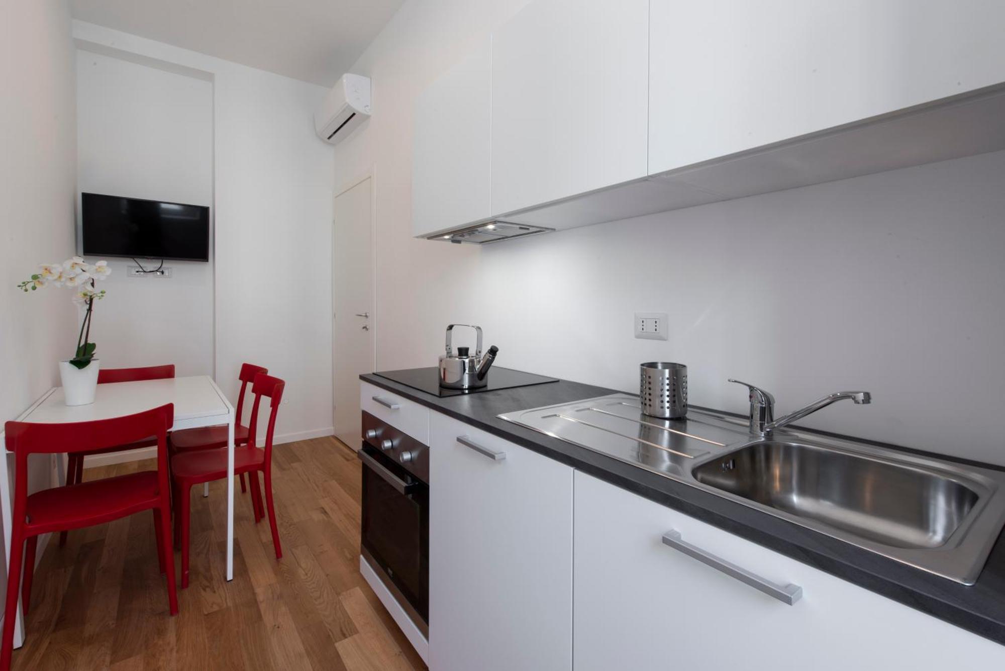 Aristotele Building - B Appartamento Milano